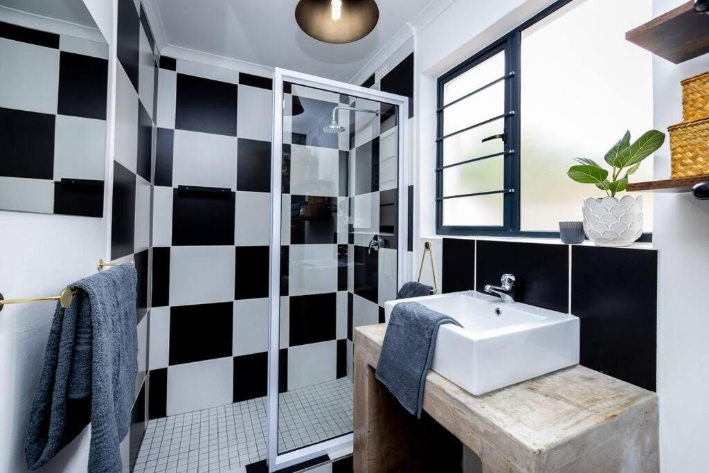 No 1 Dicks Street Apartment Howick Exteriör bild